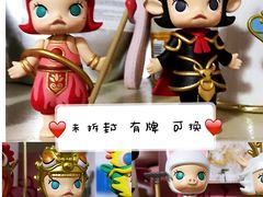 -泡泡玛特POPMART(黄岛新城吾悦店)
