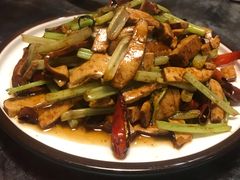 -旅宁鸡汤馆(张之洞路店)