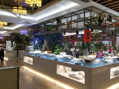 -腾阁自助餐厅(朝林广场店)