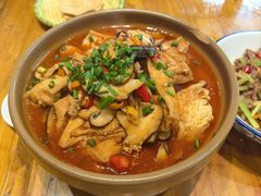 南岳豆腐煲-吃香喝辣·地道衡东菜(南岳大庙店)