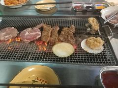 -马路牙子烧烤音乐酒馆(望京店)