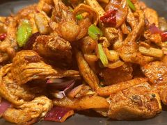 -炭舍干锅·烤鱼(扬名广场店)