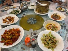 -汗腾格里·风味餐厅(新疆驻京办店)