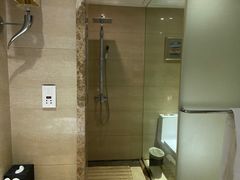 -陕西华浮宫酒店(未央湖公园店)