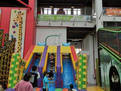 -蒙特利亲子乐园