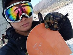 -十三陵雪世界滑雪场