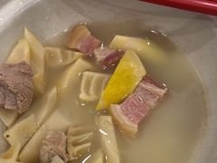 -金时代顺风大酒店(临港百联店)
