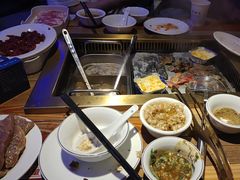-蒙肥羊·酸汤潮牛·鲜牛肉火锅烤肉自助(岗顶店)