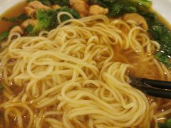 -三两春肚肺汤(崂山路店)