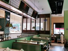 -六少·猪肚包鸡火锅(卓悦INTOWN店)