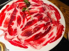 牛肉双拼-潮火锅·麻辣牛肉火锅(观音桥方圆·LIVE店)