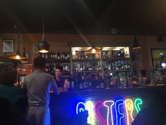 -SISTERS BAR RESTAURANT川意酒馆(嘉善老市H楼店)