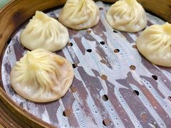 蟹黄汤包-食惠里小笼包面馆(越秀店)