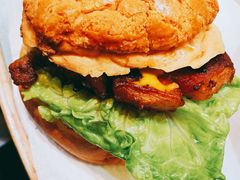 豬扒菠蘿油-华嫂冰室(尖沙咀店)