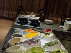 -海口绿发希尔顿酒店-田园汇自助餐·三文鱼·海鲜