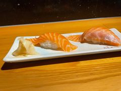 三文鱼腩手握寿司-渔寿司·日本料理(艾尚天地店)