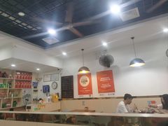-老何家后安粉·糟粕醋海鲜火锅(三亚湾椰梦长廊店)