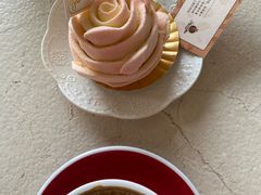 -Me Coffee下午茶艺术空间