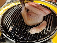 -轻烧烤肉(光谷步行街店)