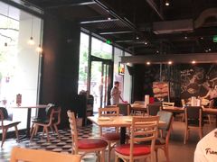 大堂-必胜客(八一店)