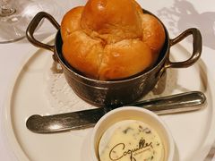 餐前面包-壳里西餐厅Coquille Seafood Bistro(蒙自路店)