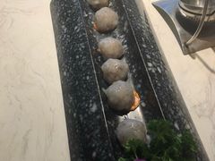 干贝咸蛋黄虾滑-哥老官重庆美蛙鱼头(西湖银泰十一哥店)