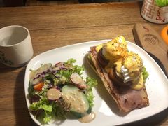 -The Daily Fix Cafe