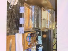 -上海齐鲁万怡大酒店·辣椒屋咖啡厅