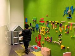 -瑞尔齿科(上海长风大悦城店)