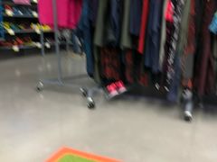 -迪卡侬(燕山店)