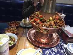 -巴四老城区炭火蛙锅(张江店)