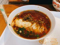 -矮子粉店1985·长沙米粉(湘春路店)
