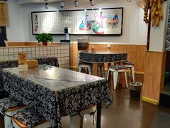 大堂-八两八金·莱芜特色炒鸡(市南漳浦路店)