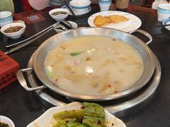 -老来福·非遗酸汤兔(凯旋路店)