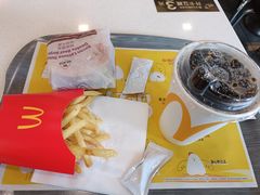-麦当劳(田林好又多店)