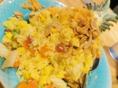 大叻经典菠萝海鲜炒饭-米纸越南小馆(金鹰世界店)