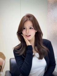 -镁连社·美联社