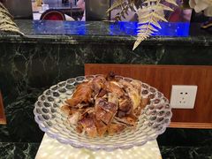 -碧中海汤泉汗蒸酒店