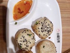-小杨生煎(金山百联购物中心3楼店)