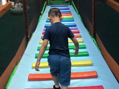 -蒙特利亲子乐园