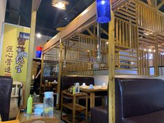 大堂-唯成•韩国炭火烤肉 유성고기