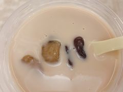 -八婆婆烧仙草(中山路店)