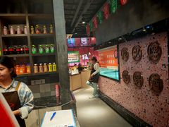 -牛满溢·自助潮汕鲜牛肉火锅(龙汇路店)