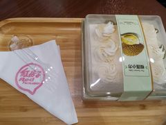 -清真红房子西饼屋(火车站店)