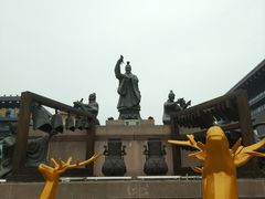 -陈仓老街美食天地