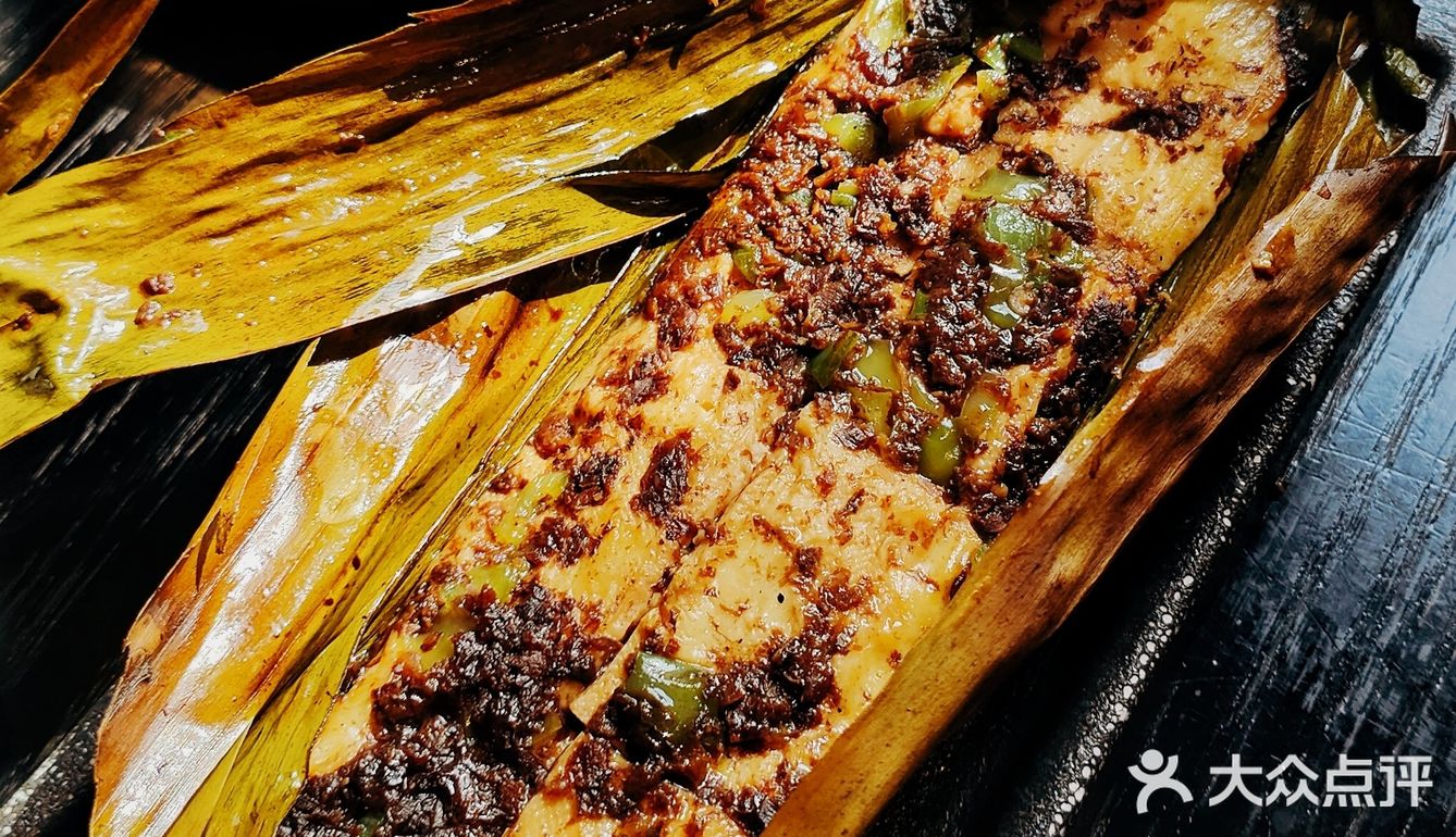 享受在沙美大楼的云南美食