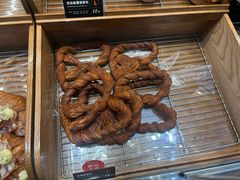 -罗森尼娜(德思勤店)