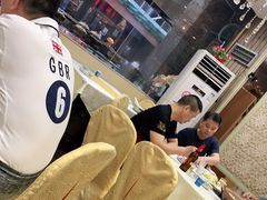 -渝君重庆火锅(嘉宾路店)