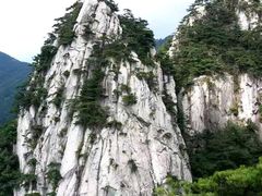 -罗田大别山峡谷漂流
