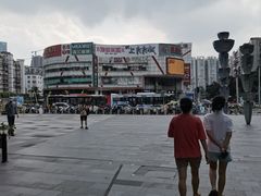 -江燕路万科里
